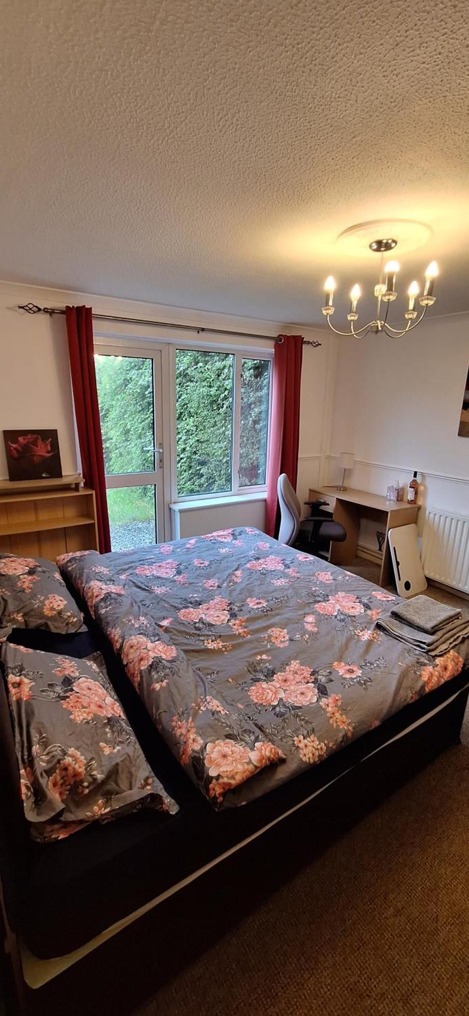 Spacious And Serene Stay Near Milton Keynes Centre Willen Rom bilde